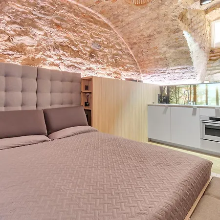 Historic & Modern Arch-studio - Arcloft07 Appartement