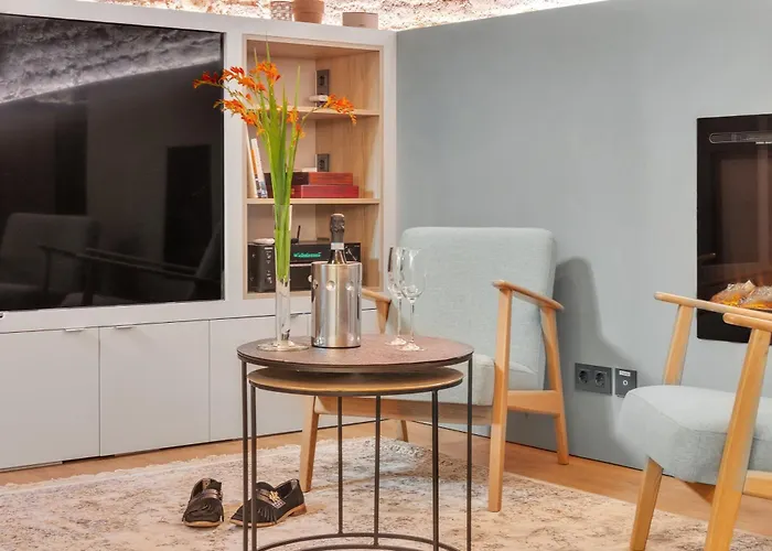 Historic & Modern Arch-studio - Arcloft07 Апартаменты